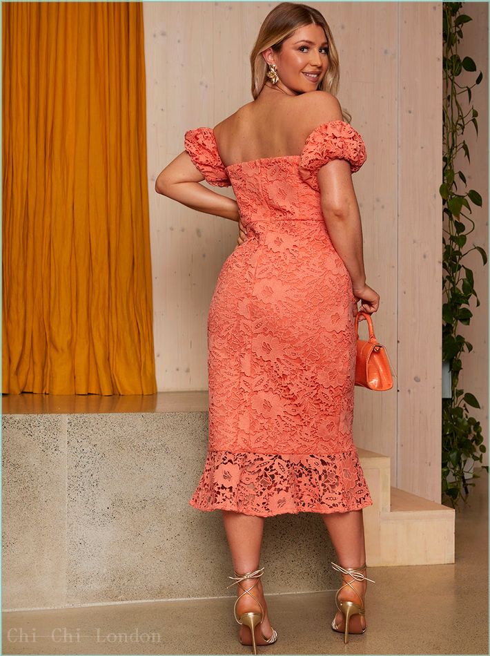  Bardot Premium Lace Bodycon Dress in Coral MO0003CO