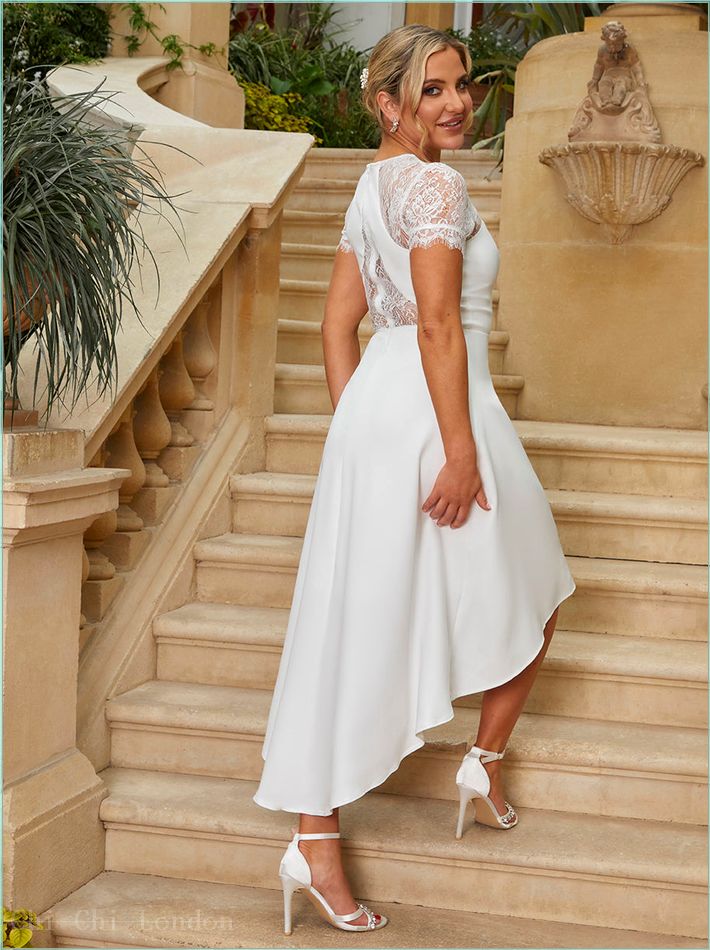  Lace Wedding Dress with Short Sleeves in White 6251AIV