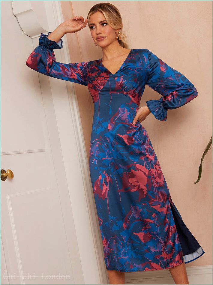  Long Sleeve V Neck Floral Print Dress in Navy FA23105NB