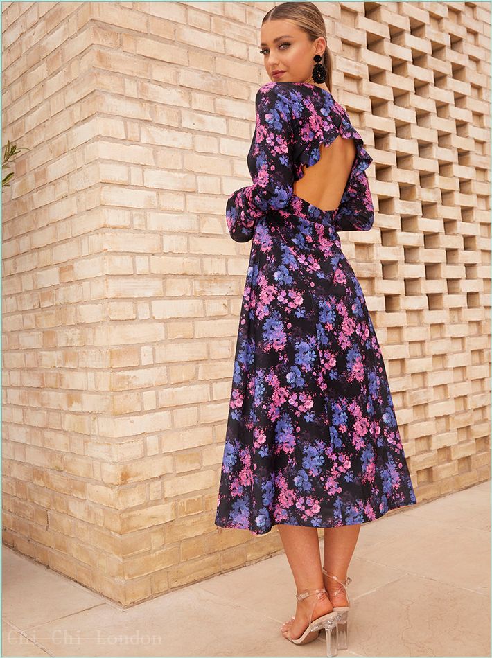  Long Sleeve V Neck Floral Print Midi Dress in Black CT1005BK