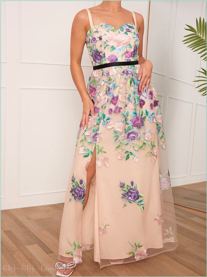  Petite Floral Embroidered Maxi Dress in Cream 20219PMU