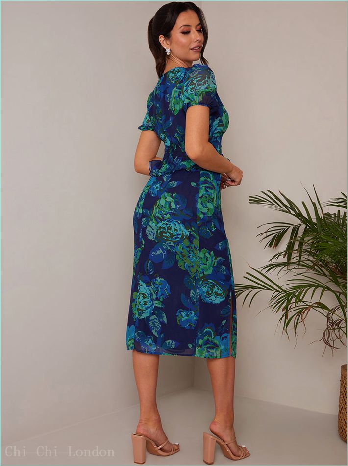  Petite Puff Sleeve Ruffle Detail Floral Midi Dress in Navy FA23106PNB