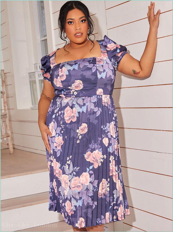  Plus Size Floral Print Pleated Midi Skater Dress in Navy 20296CNB