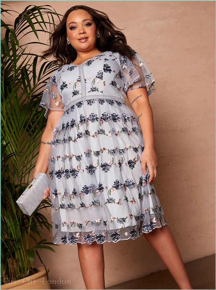  Plus Size V Neck Floral Embroidered Lace Midi Dress in Blue 30026CBL