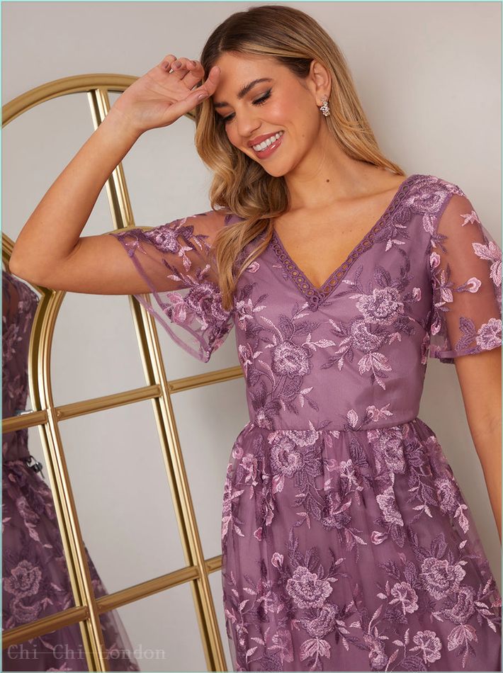  V Neck Embroidered Midi Dress in Purple 30026APUR