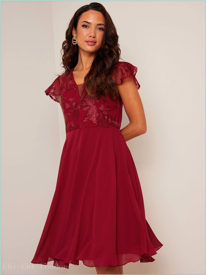  V Neck Embroidered Midi Dress in Red 20255RE